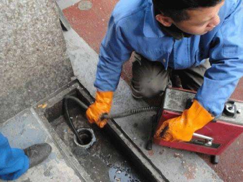 武江疏通下水道